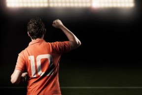 华体会app下载-老将回暖谁依旧是球队主心骨，老将复出